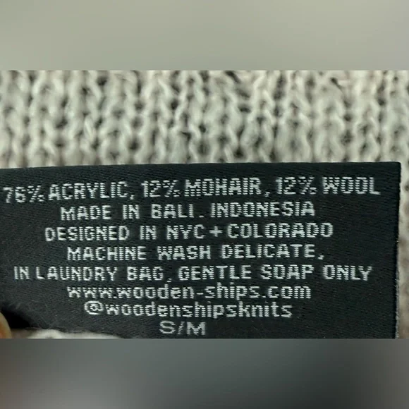 Wooden Ships Light Pink V-Neck Sweater - Picture 5 of 5